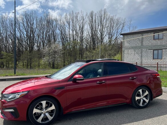 2019 Kia Optima IV Рестайлинг, красный, 2200000 рублей - вид 9