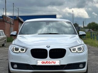 2013 BMW 5 серии Gran Turismo 530d xDrive VI (F10/F11/F07) Рестайлинг, белый, 1900000 рублей, вид 2