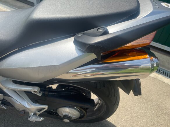 2004 Honda VFR 800, серый, 400000 рублей - вид 20