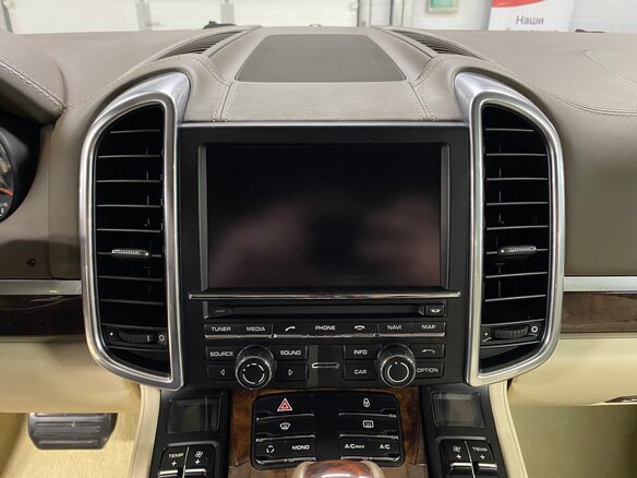 2012 Porsche Cayenne Diesel II (958), коричневый - вид 26