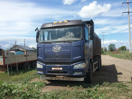 2013 FAW J6 CA3250, синий, 2600000 рублей, вид 3