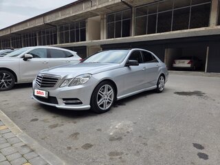 2011 Mercedes-Benz E-Класс 350 IV (W212, S212, C207), серебристый, 1350000 рублей, вид 1