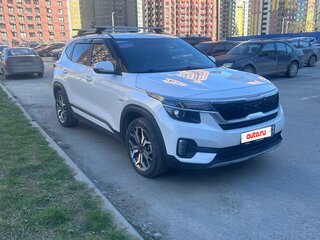 2022 Kia Seltos I, белый, 2800000 рублей, вид 2