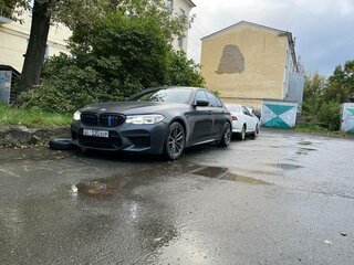 2018 BMW 5 серии 520d xDrive VII (G30/G31/G38), чёрный, 2200000 рублей, вид 2