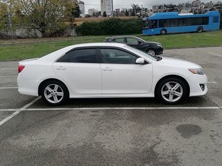 2014 Toyota Camry Japan Market VII (XV50), белый, 1550000 рублей, вид 3