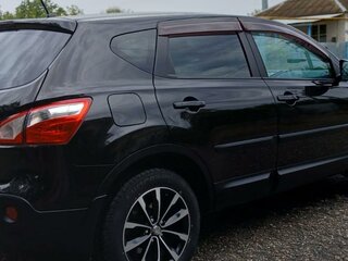 2010 Nissan Qashqai I Рестайлинг, чёрный, 1000000 рублей, вид 4