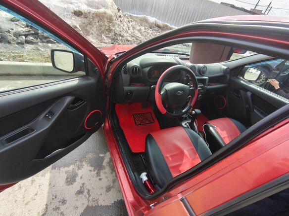 2012 Lada (ВАЗ) Granta I, серебристый, 300000 рублей - вид 4