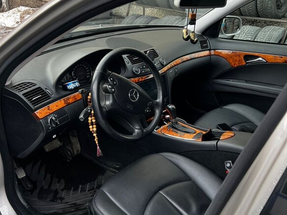 2008 Mercedes-Benz E-Класс 230 III (W211, S211) Рестайлинг, серый, 1299999 рублей - вид 8