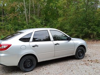 2015 Lada (ВАЗ) Granta I, серебристый, 330000 рублей, вид 3