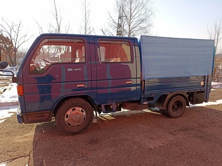 1991 Mazda Titan, синий, 850000 рублей, вид 2