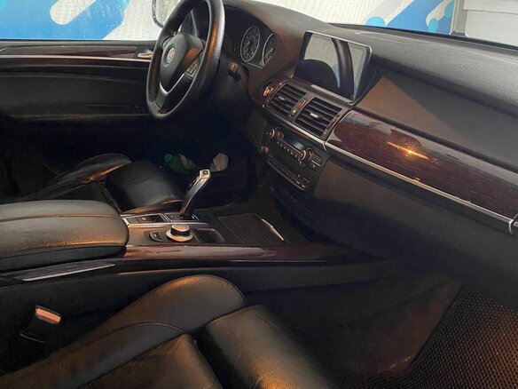 2006 BMW X5 3.0si II (E70), чёрный, 1500000 рублей - вид 10