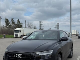 2019 Audi Q8 55 TFSI I (4M), чёрный, 6550000 рублей, вид 2