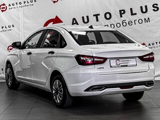 2023 Lada (ВАЗ) Vesta I Рестайлинг (NG), белый, 1099000 рублей, вид 2