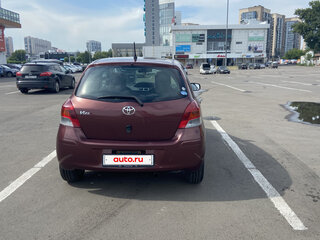 2010 Toyota Vitz II (XP90), пурпурный, 790000 рублей, вид 3