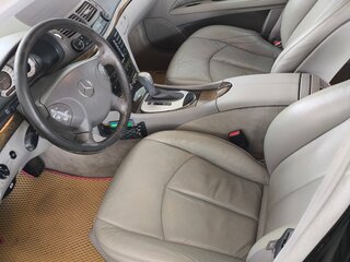 2005 Mercedes-Benz E-Класс 200 NGT III (W211, S211), чёрный, 700000 рублей, вид 5