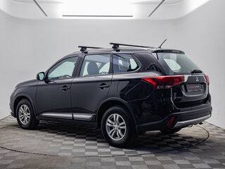 2016 Mitsubishi Outlander III Рестайлинг 2, чёрный, 1594000 рублей, вид 3