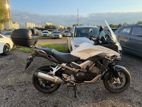 2014 Honda VFR 800X (Crossrunner), белый, 750000 рублей, вид 2