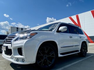 2014 Lexus LX 570 III Рестайлинг, белый, 5990000 рублей, вид 2