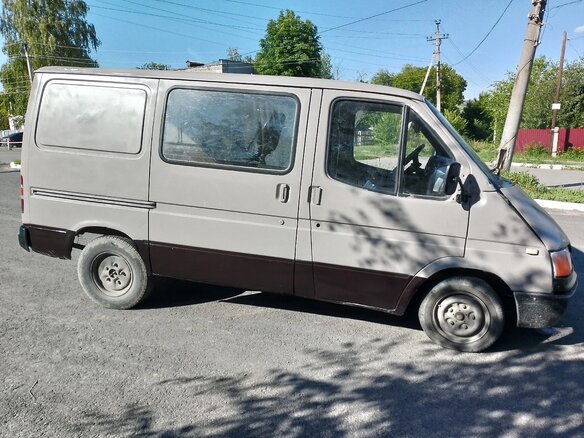 1986 Ford Transit, белый, 130000 рублей - вид 6
