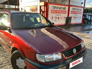 1993 Volkswagen Passat B4, красный, 160000 рублей, вид 2