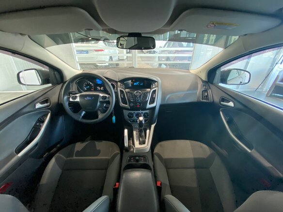 2013 Ford Focus III, коричневый - вид 33