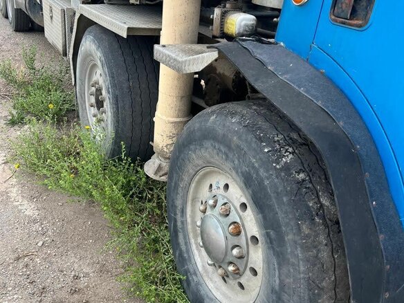 2004 Mack Автобетононасос, синий, 9900000 рублей - вид 4