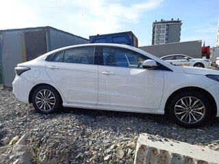 2023 Omoda S5, белый, 1380000 рублей, вид 4