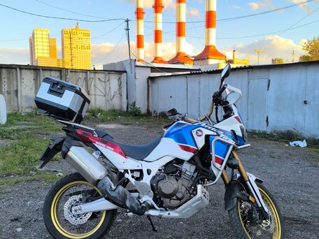 2018 Honda CRF 1000L Africa Twin, белый, 1099000 рублей, вид 1