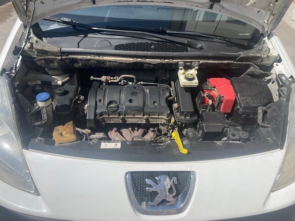 2011 Peugeot Partner II, белый, 450000 рублей - вид 11