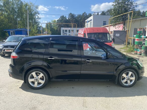 2007 Ford S-MAX I, чёрный - вид 3