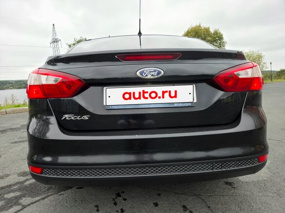 2012 Ford Focus III, чёрный, 680000 рублей - вид 4