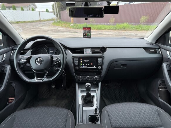 2016 Skoda Octavia 6-speed III (A7), коричневый, 1700000 рублей - вид 8