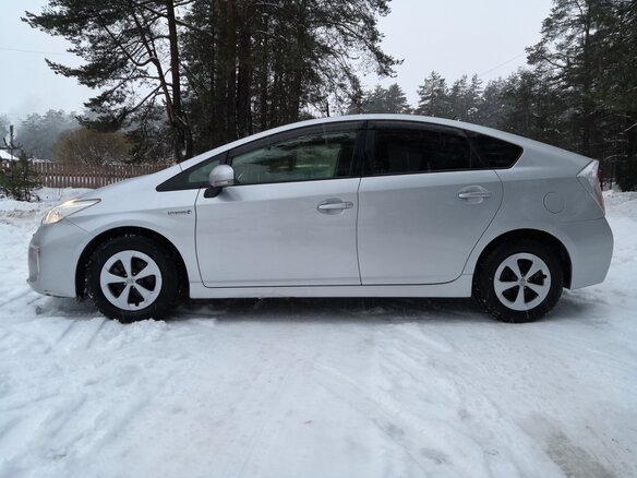 2012 Toyota Prius III Рестайлинг (XW30), серый - вид 7