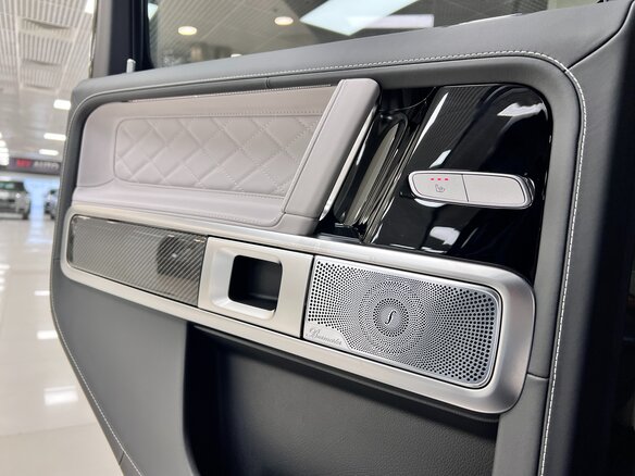2026 Mercedes-Benz G-Класс 450 d III (W465) Рестайлинг, зелёный, 26499000 рублей - вид 33