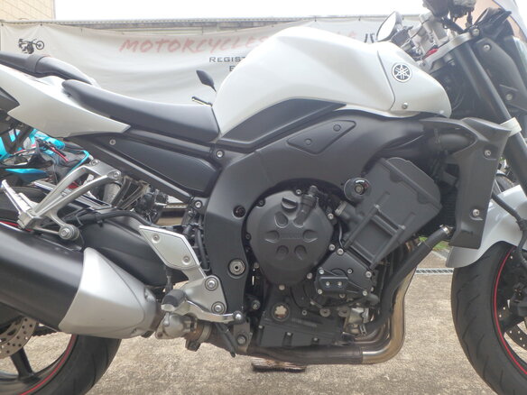 2008 Yamaha FZ1, белый, 650000 рублей - вид 14