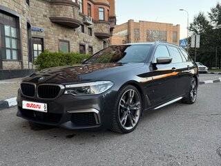 2020 BMW 5 серии M550d xDrive VII (G30/G31/G38), серый, 5250000 рублей, вид 1