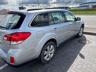 2011 Subaru Outback IV, серебристый, 1090000 рублей, вид 2