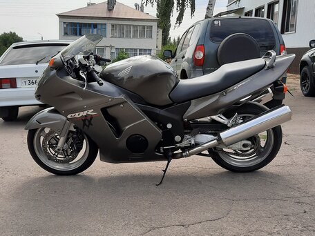 1998 Honda CBR 1100 XX, серый, 440000 рублей, вид 1