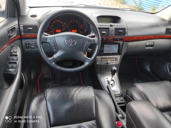 2005 Toyota Avensis II, серебристый - вид 3