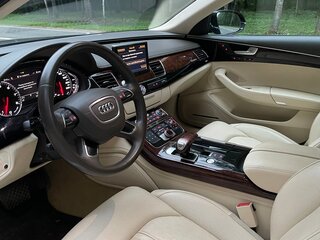 2013 Audi A8 Long III (D4), чёрный, 2200000 рублей, вид 4