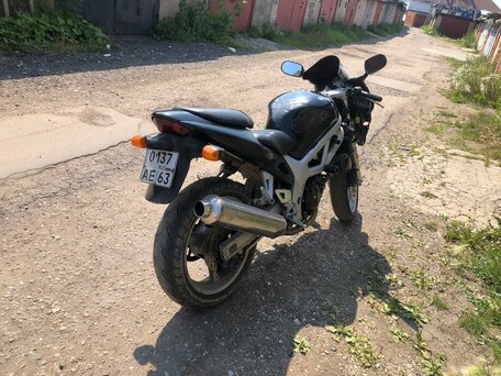 1999 Suzuki SV 400, чёрный, 180000 рублей, вид 3
