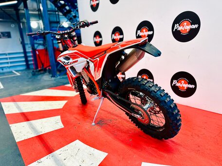 2025 Beta RR 4T 350/390/430/480 RC, красный, 750000 рублей, вид 5