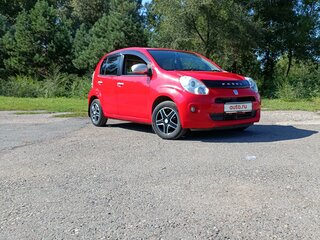 2010 Toyota Passo II (C30), красный, 750000 рублей, вид 2