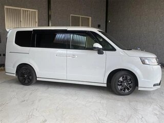 2023 Honda Stepwgn Spada VI, белый, 1920000 рублей, вид 3