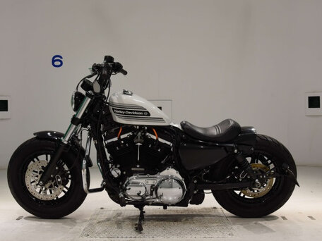 2020 Harley-Davidson Sportster 1200, чёрный, 1100000 рублей, вид 3