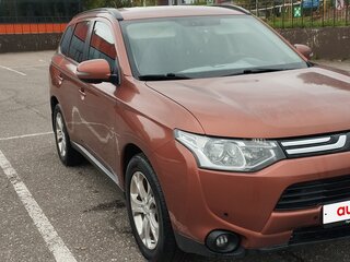 2012 Mitsubishi Outlander III, коричневый, 1350000 рублей, вид 1