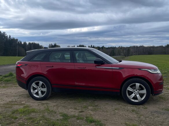 2017 Land Rover Range Rover Velar I, красный, 2800000 рублей - вид 3