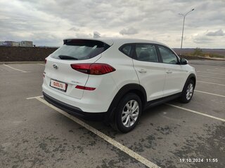 2019 Hyundai Tucson III Рестайлинг, белый, 1500000 рублей, вид 3