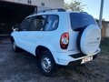 2013 Chevrolet Niva I Рестайлинг, белый, 770000 рублей - вид 5