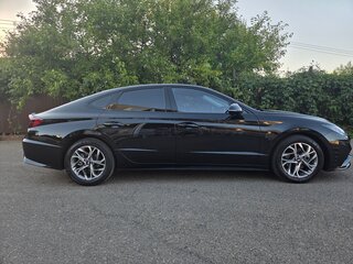 2021 Hyundai Sonata VIII (DN8), чёрный, 2650000 рублей, вид 4